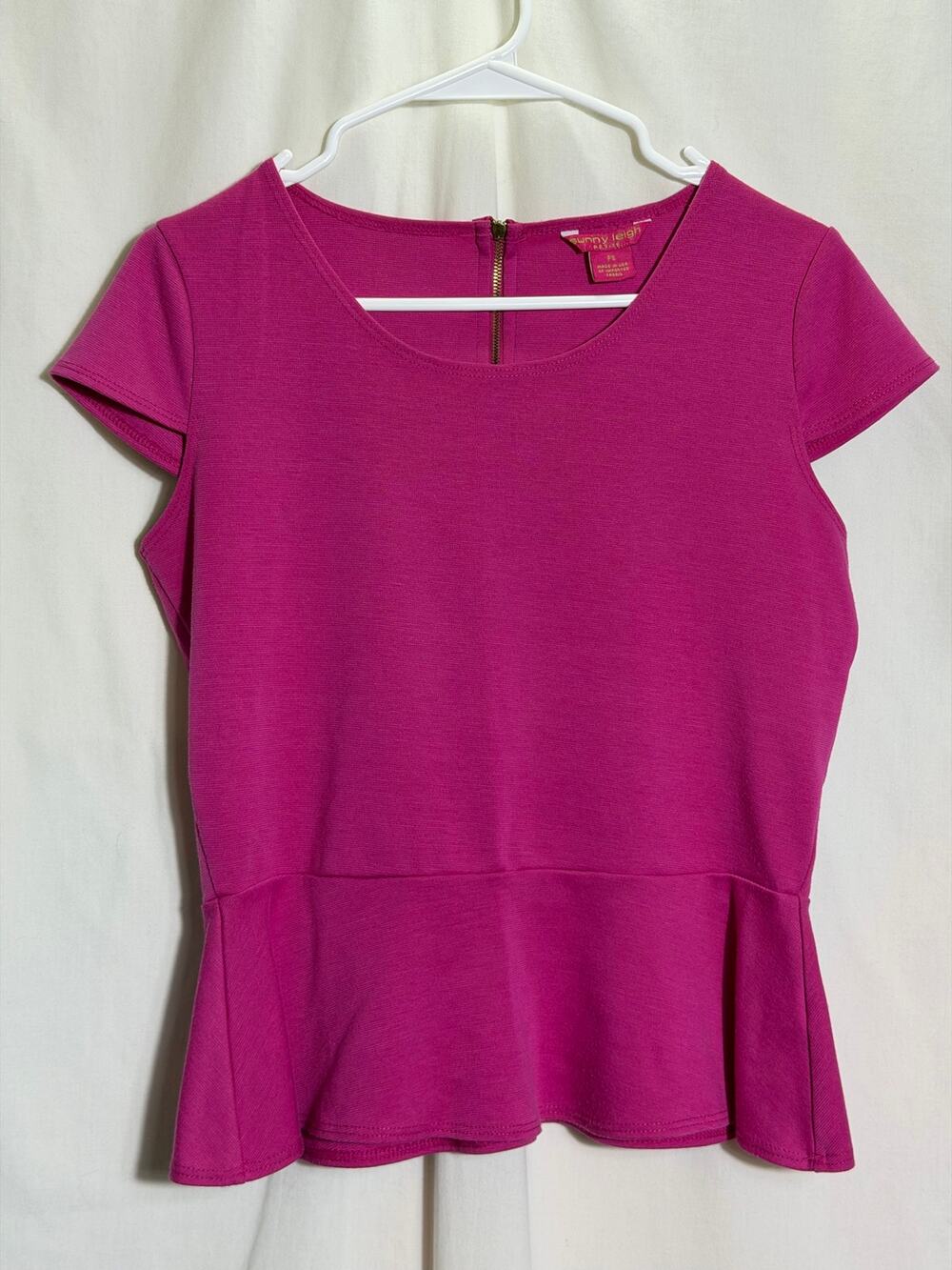 Sunny Leigh Petite Small Pink Peplum Top Back Zip Stretch Blouse Career Casual[